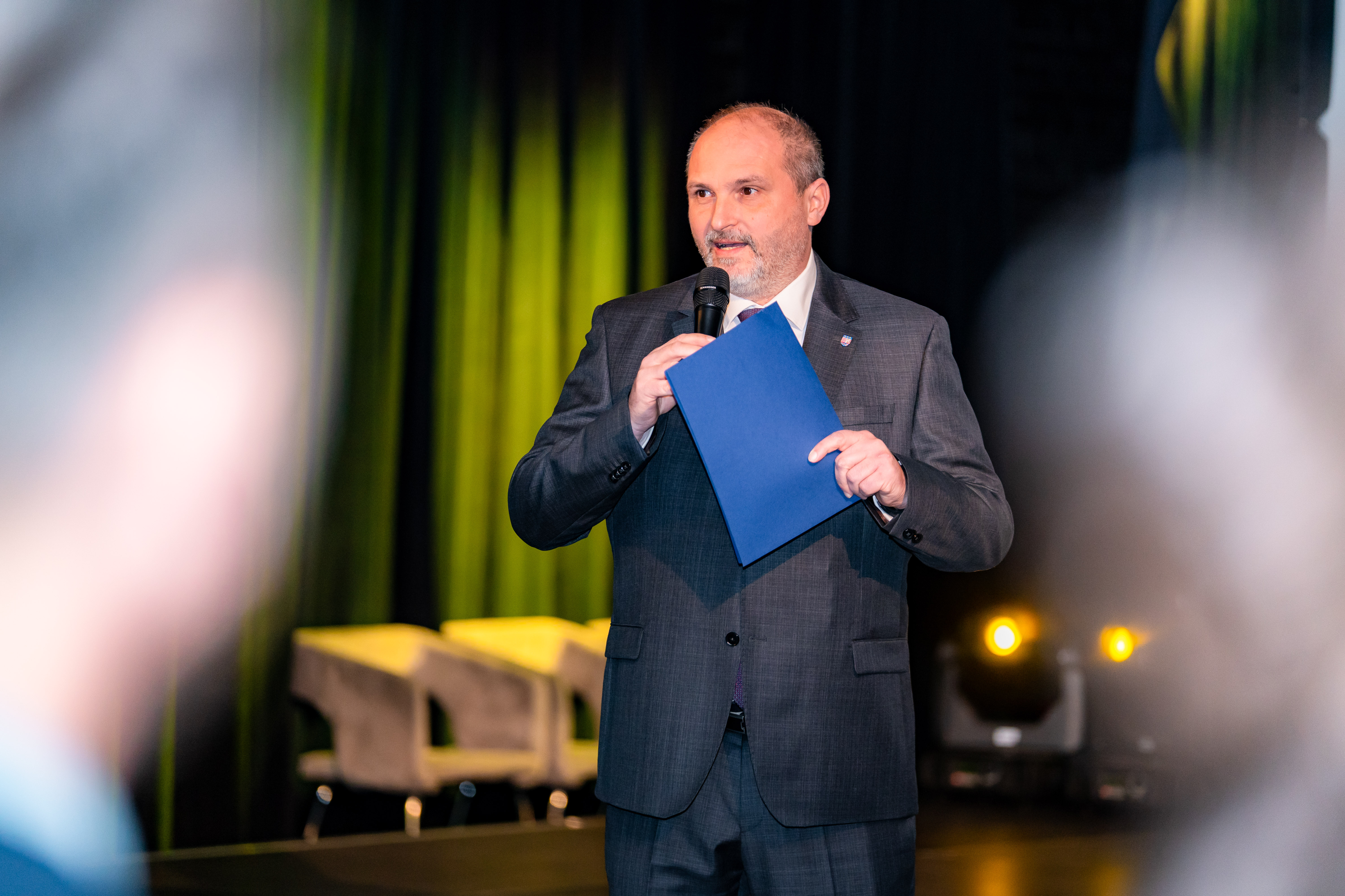 UHA Stretnutie v uzkom kruhu -10